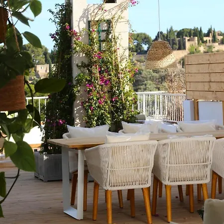 Casa B- Splendid Rooftop Overlooking The Sea 카시스