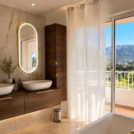 Casa B-Luxury Rooftop Apartment With Panoramic Sea View * Cassis