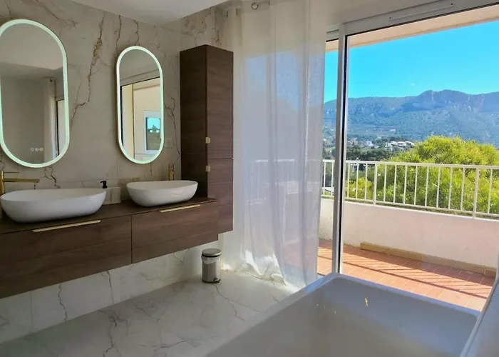 Casa B- Splendid Rooftop Overlooking The Sea Apartament Cassis
